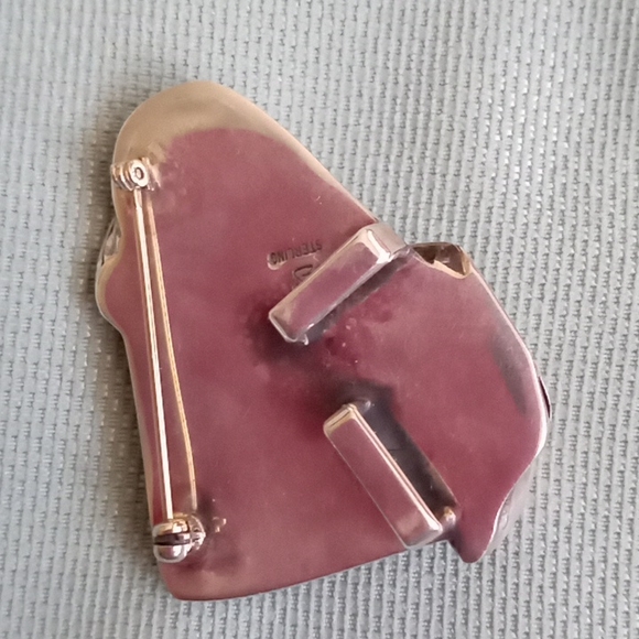 ARTIST MADE STERLING SILVER CALLA LILLY AND WHITE MOTHER OF PEARL PIN/PENDENT - Picture 5 of 10